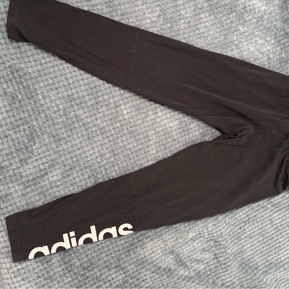 Adidas leggings size large